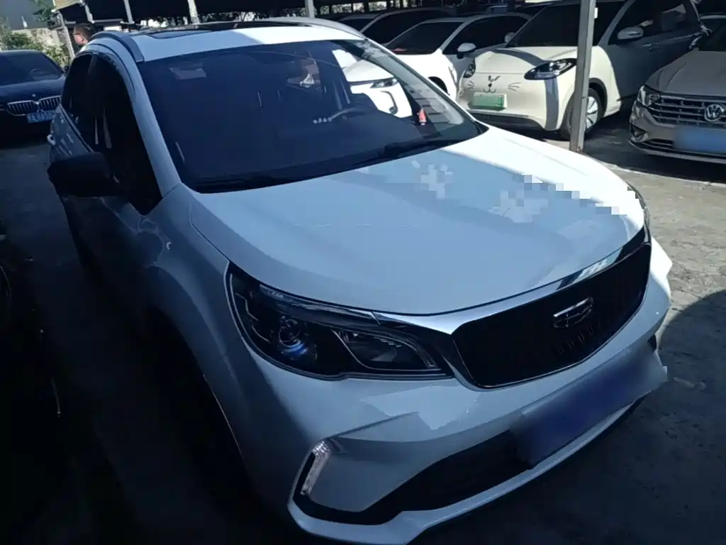 Geely Vision X3 — фото 4