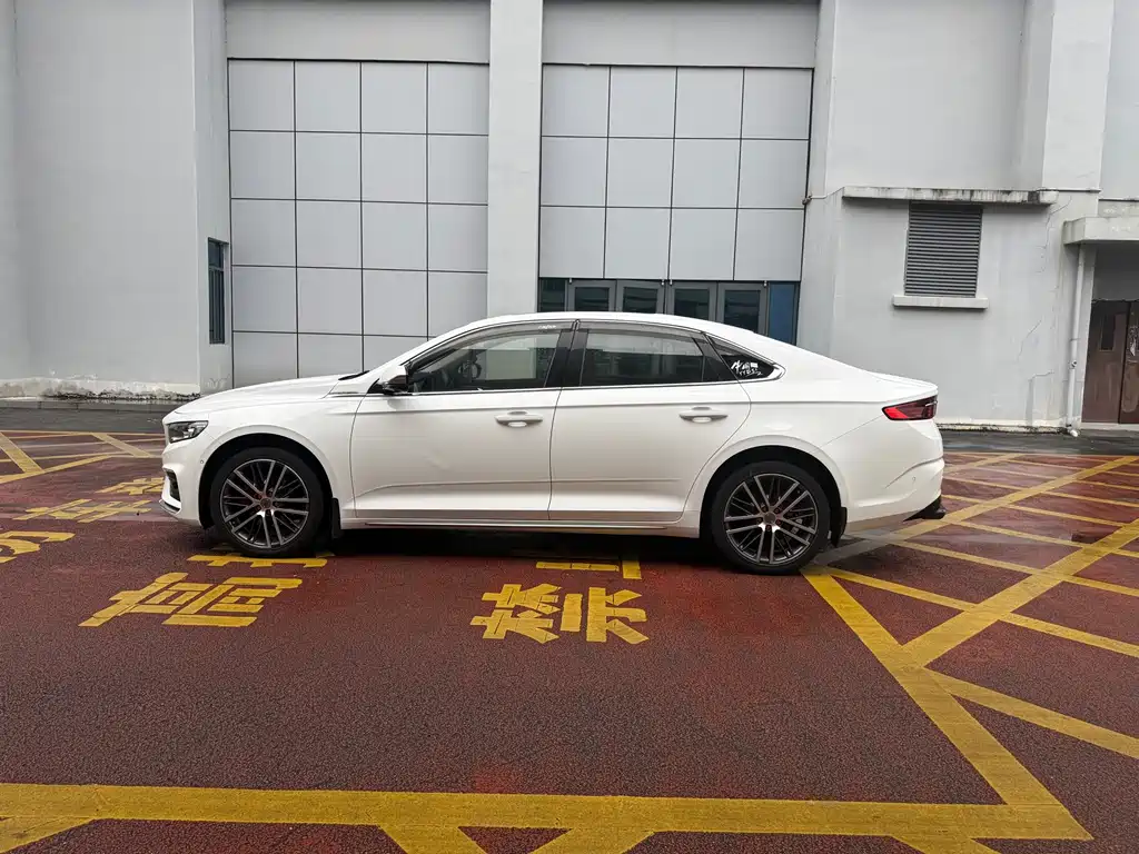 Geely Xingrui — фото 17