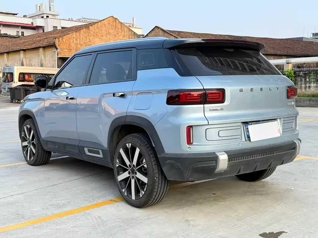 Geely Icon — фото 13