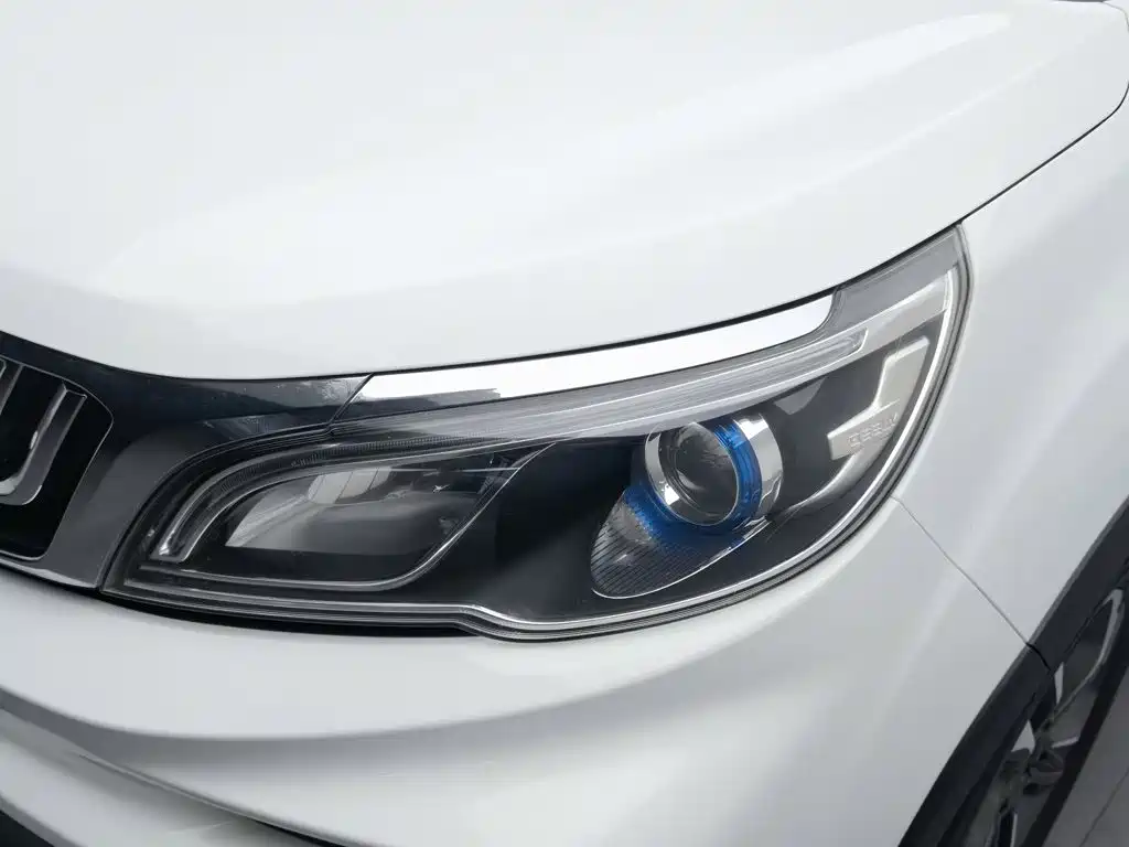 Geely Vision X3 — фото 7