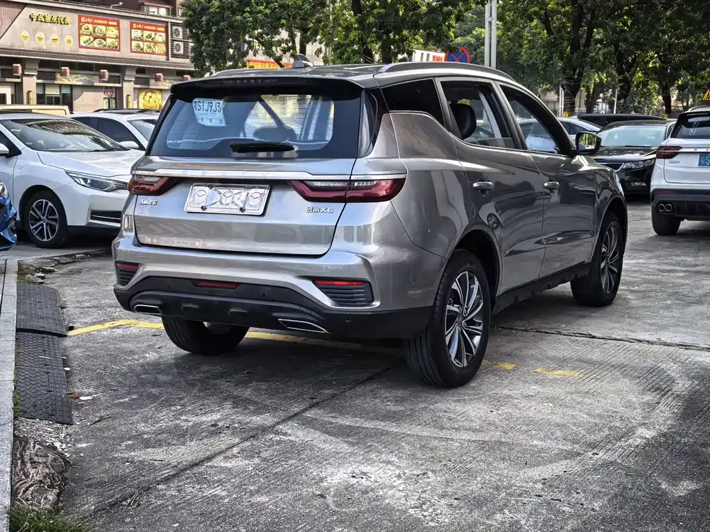 Geely Vision X6 — фото 7