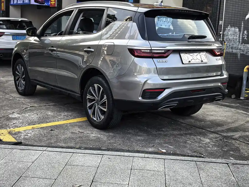 Geely Vision X6 — фото 9