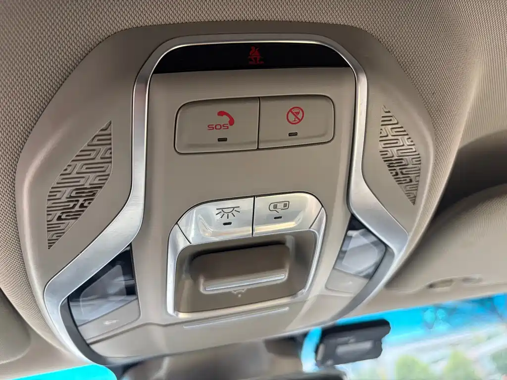 Geely Binrui — фото 18