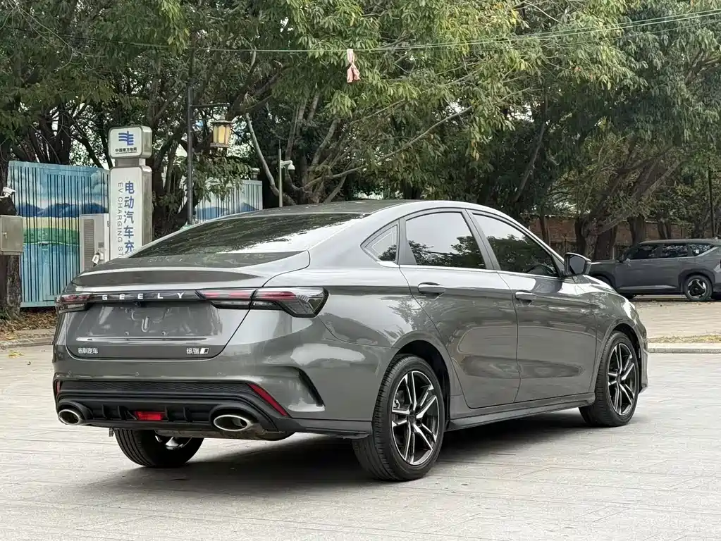 Geely Binrui — фото 13