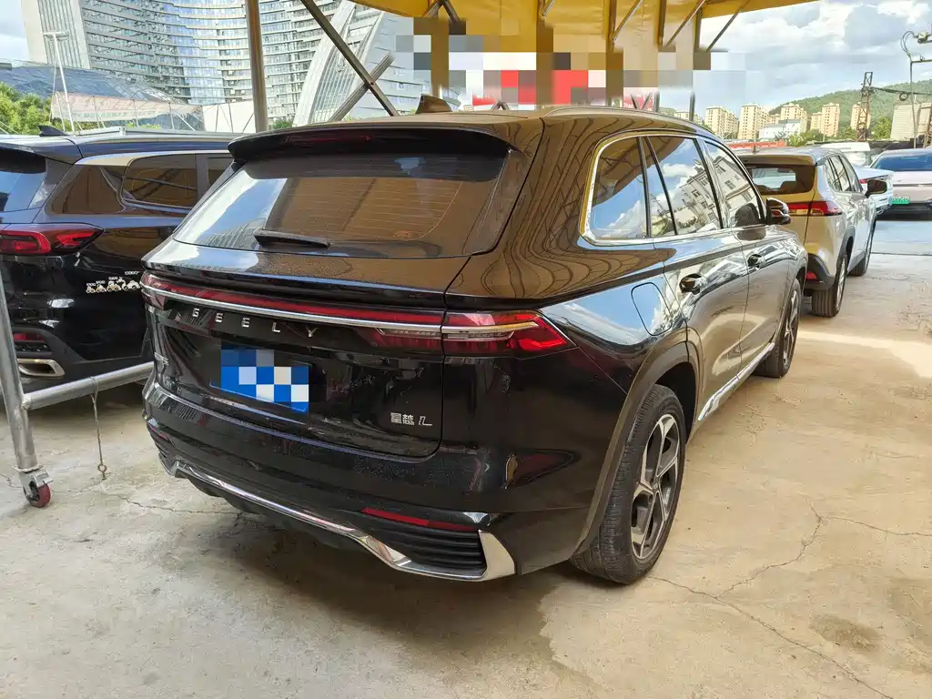 Geely Xingyue L — фото 16