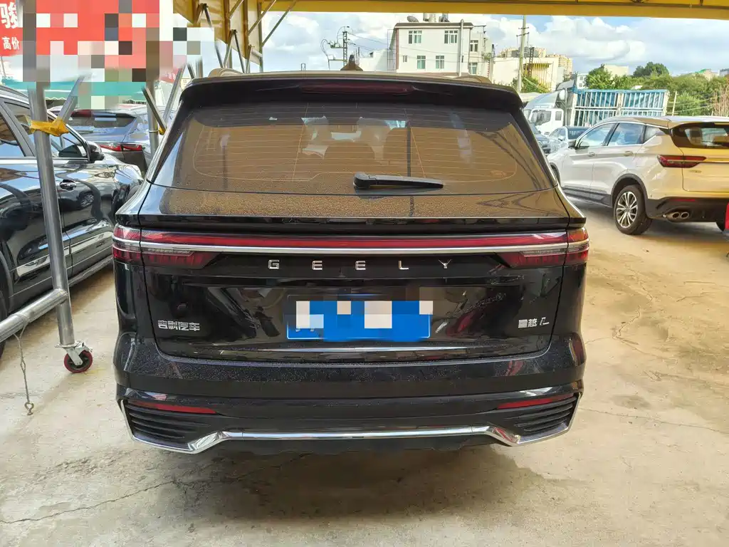 Geely Xingyue L — фото 17