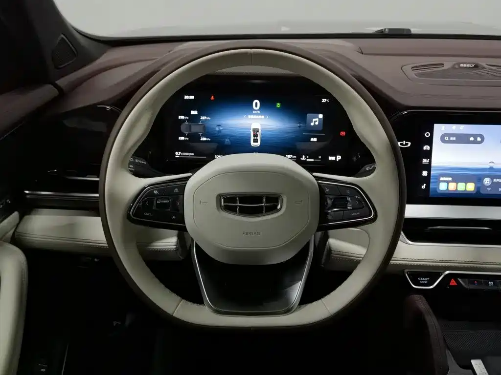 Geely Xingyue L — фото 11