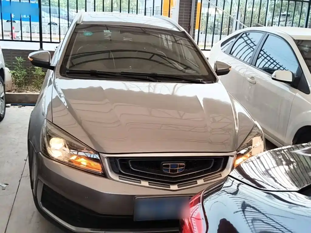 Geely Vision S1 — фото 3