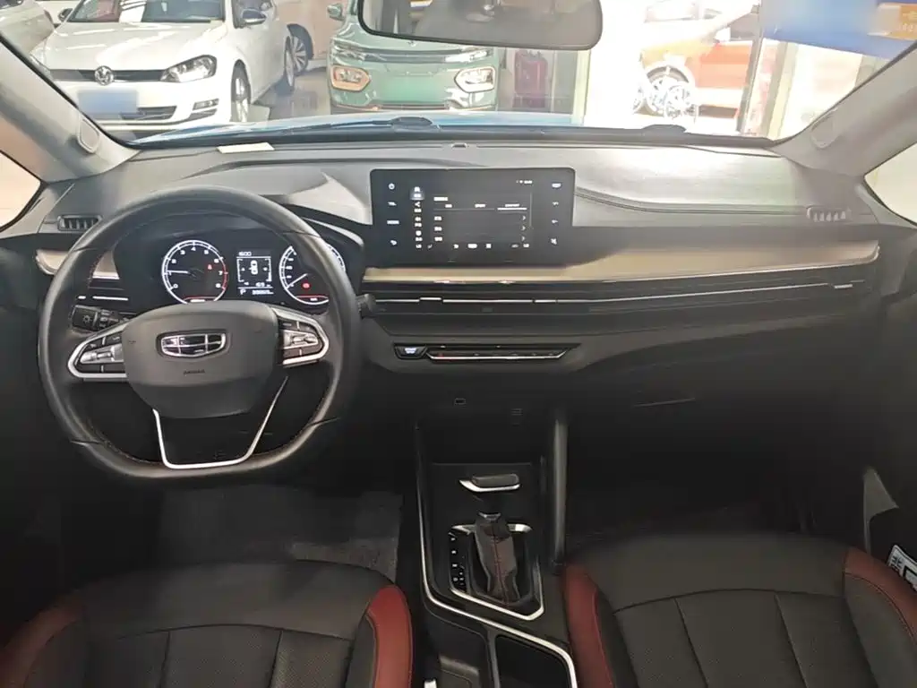 Geely Vision X3 — фото 10