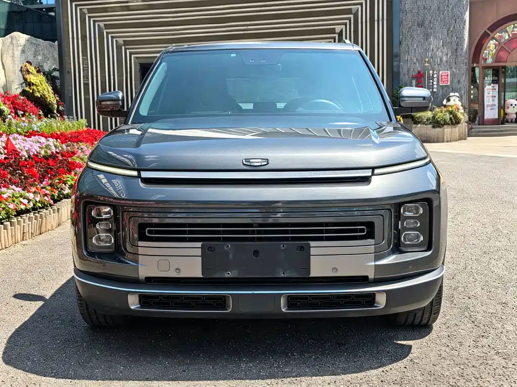 Geely Icon — фото 2