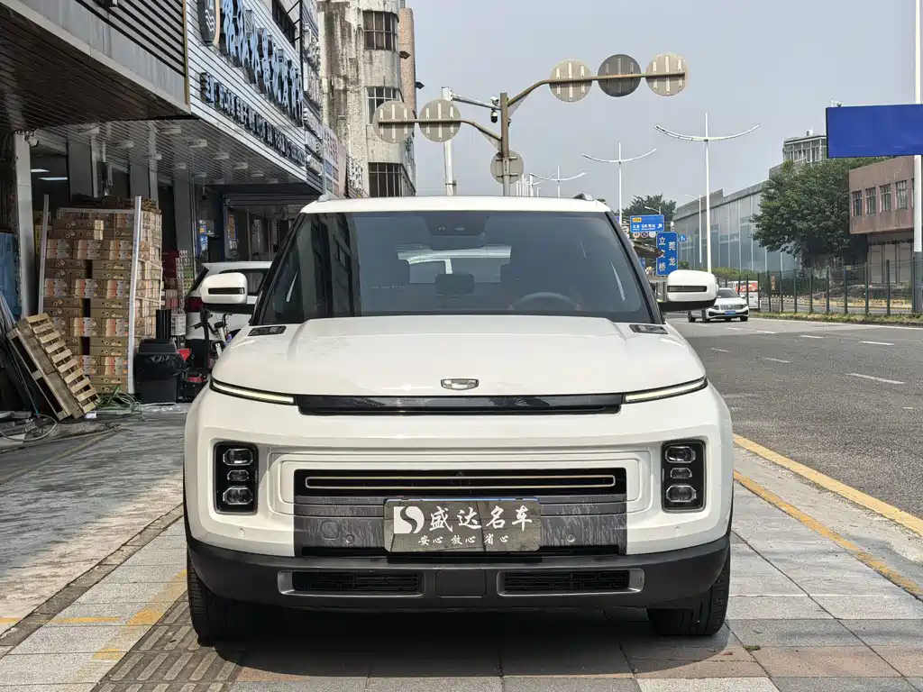 Geely Icon — фото 2
