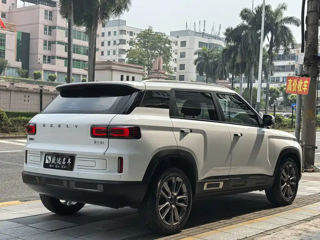 Geely Icon — фото 4