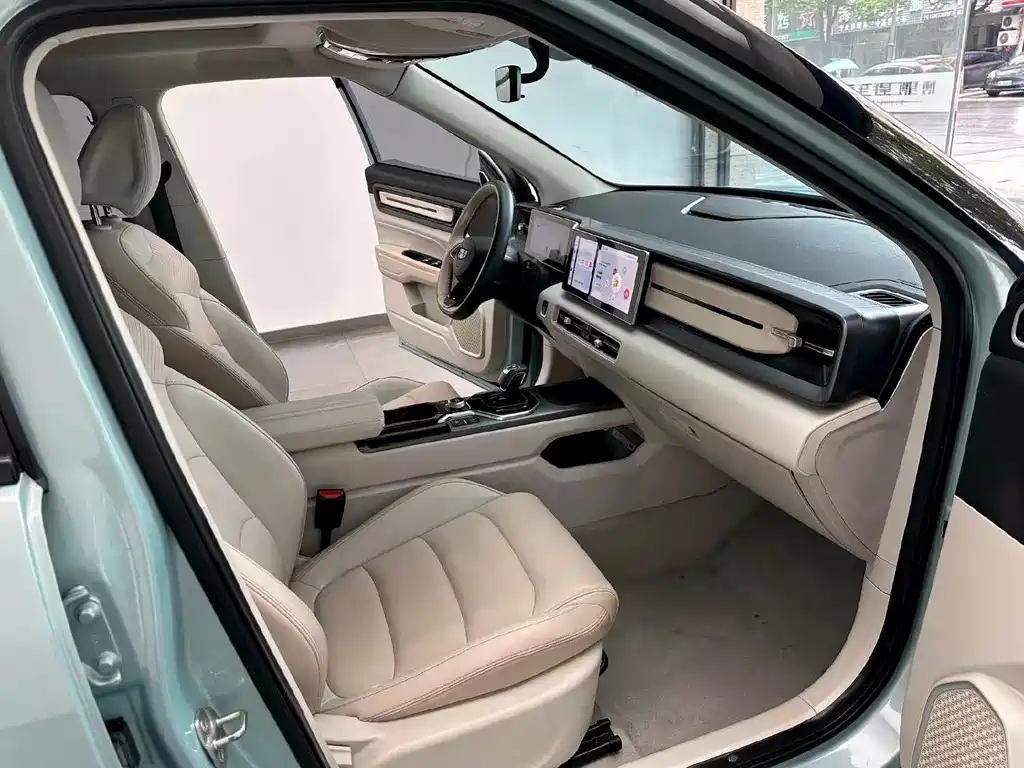 Geely Icon — фото 4