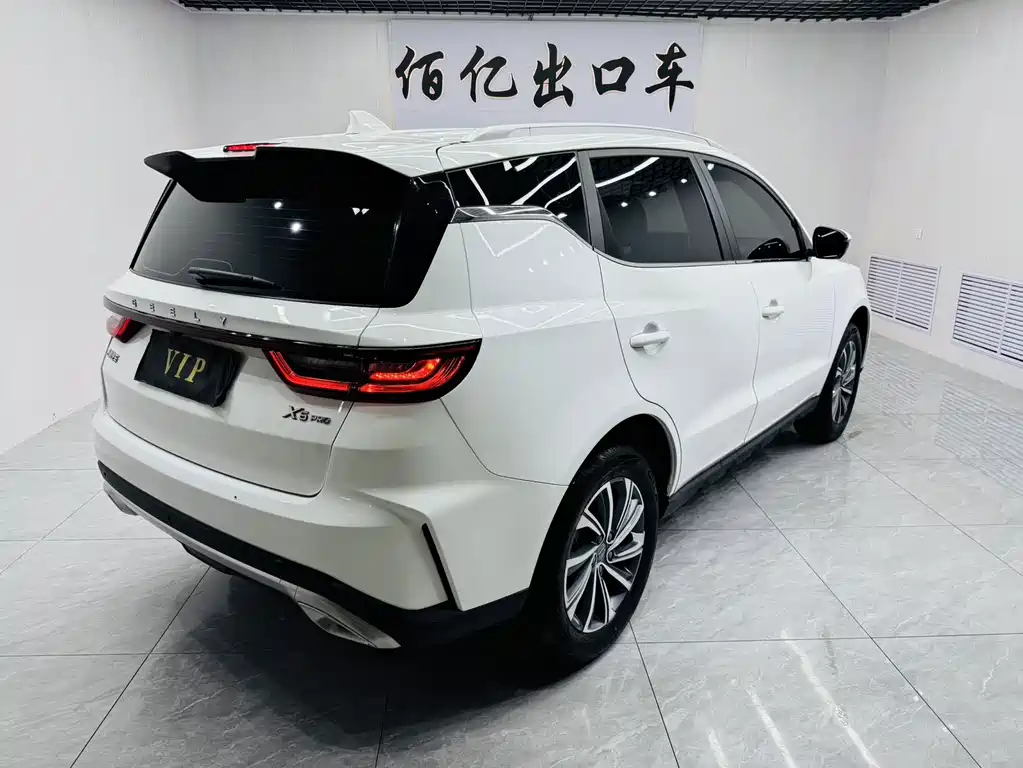 Geely Vision X6 — фото 4