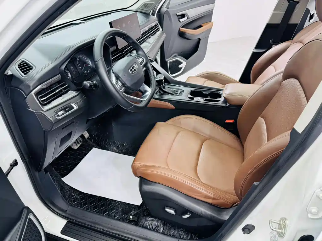 Geely Vision X6 — фото 6