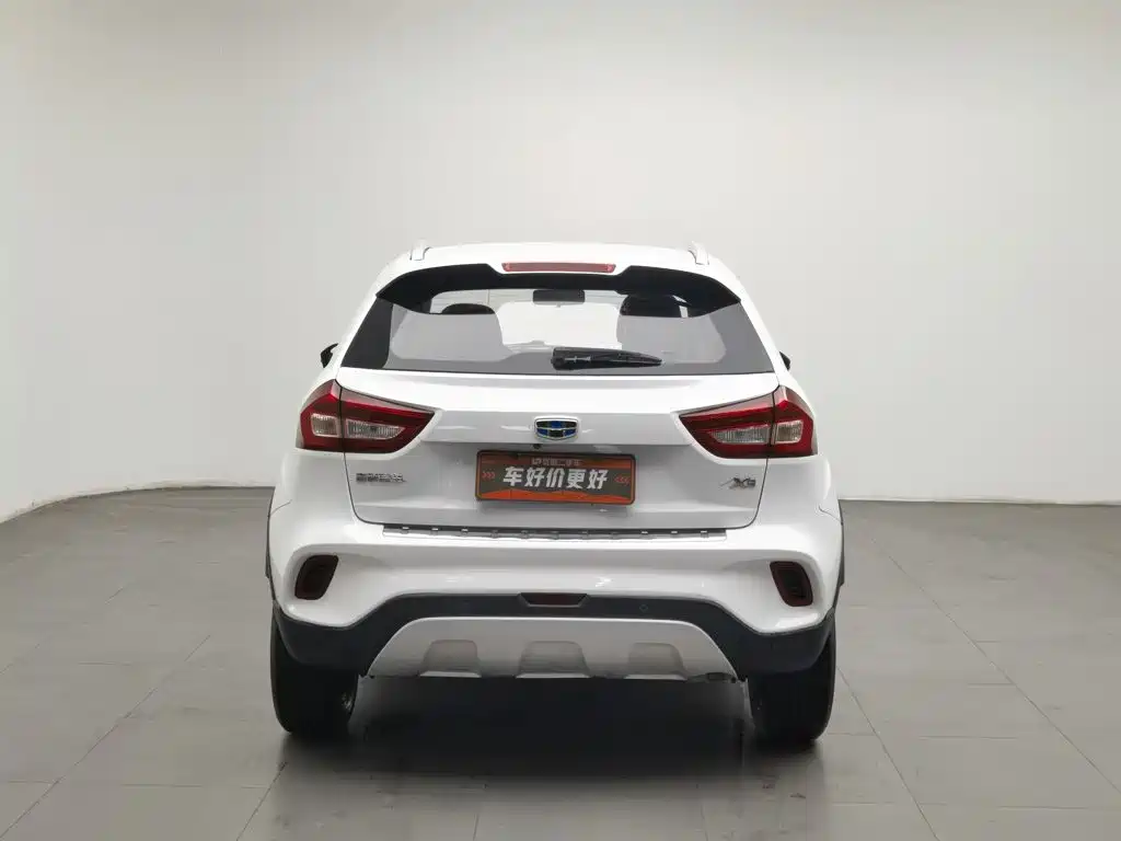 Geely Vision X3 — фото 4