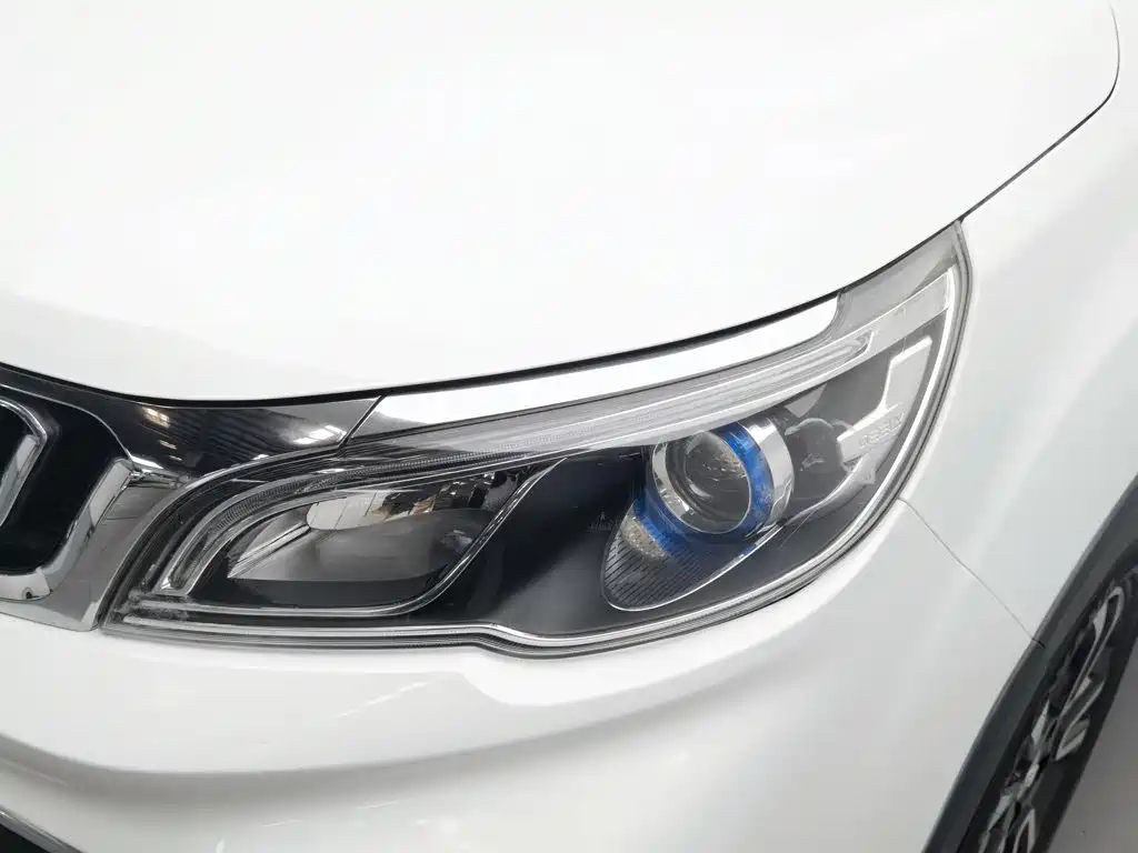 Geely Vision X3 — фото 7