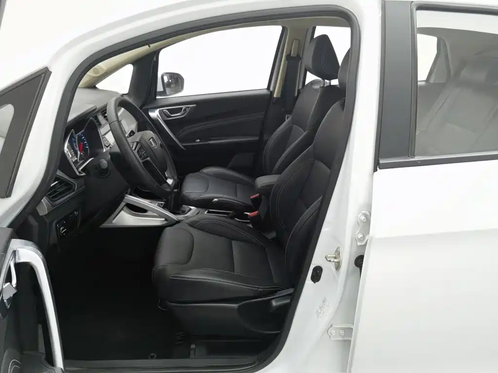 Geely Vision X3 — фото 10