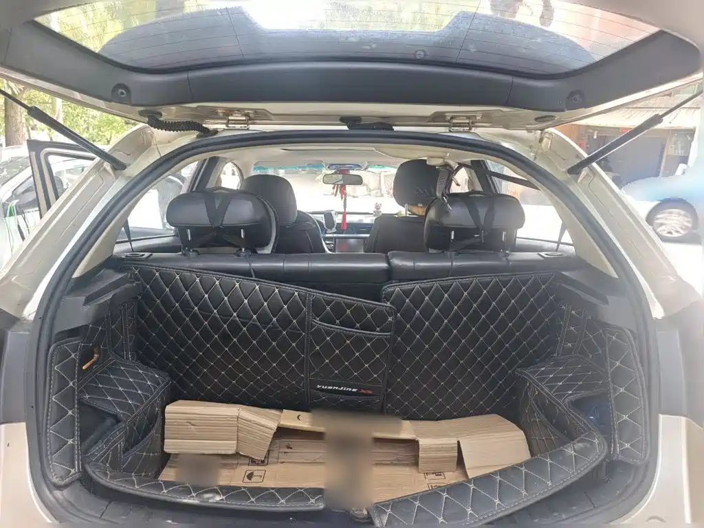 Geely Vision X3 — фото 20