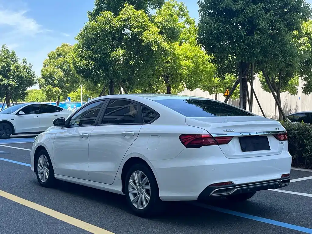 Geely Binrui — фото 3