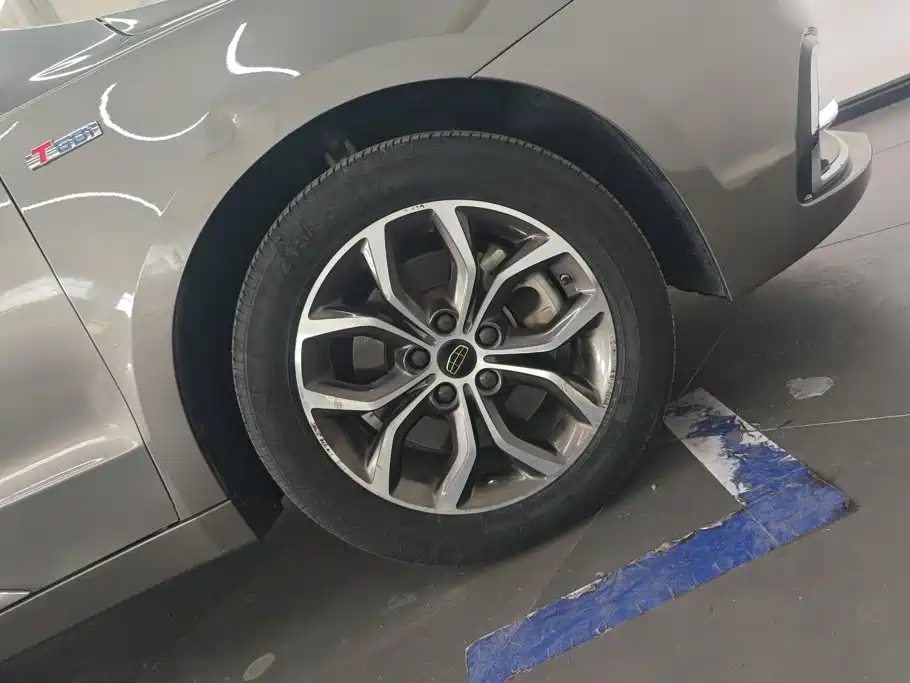 Geely Borui — фото 6