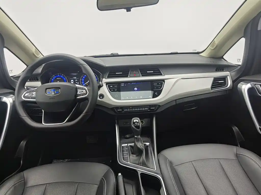 Geely Vision X3 — фото 5