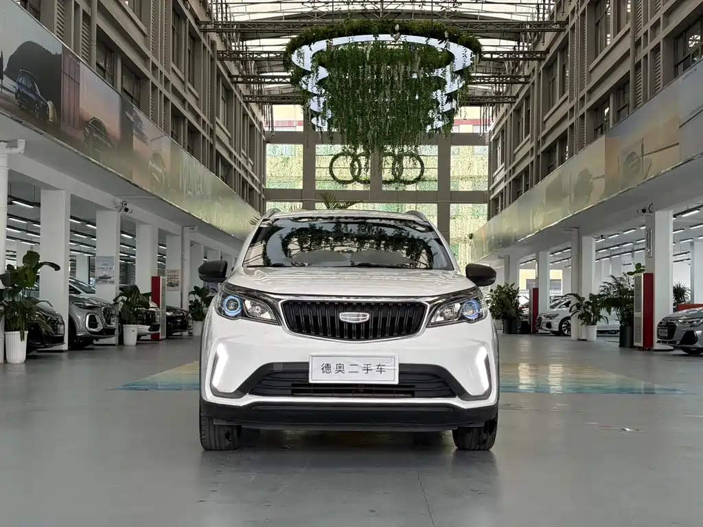 Geely Vision X3 — фото 6