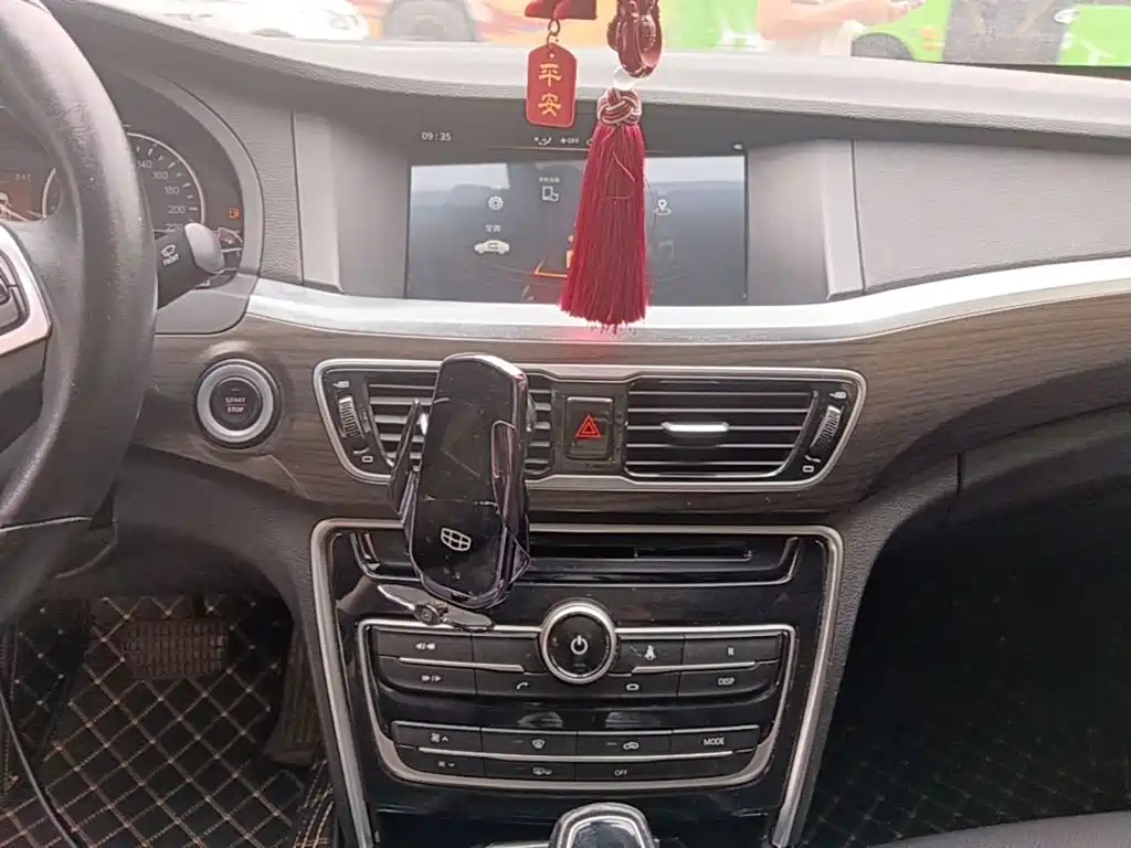 Geely Borui — фото 13
