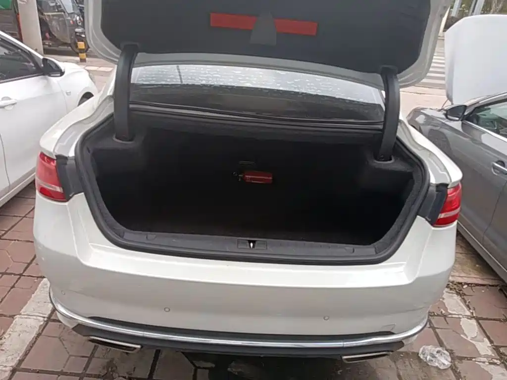 Geely Borui — фото 19