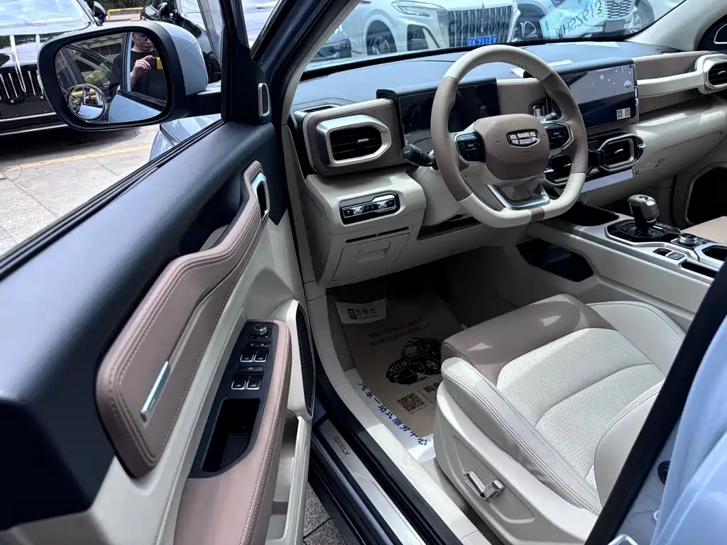 Geely Icon — фото 4