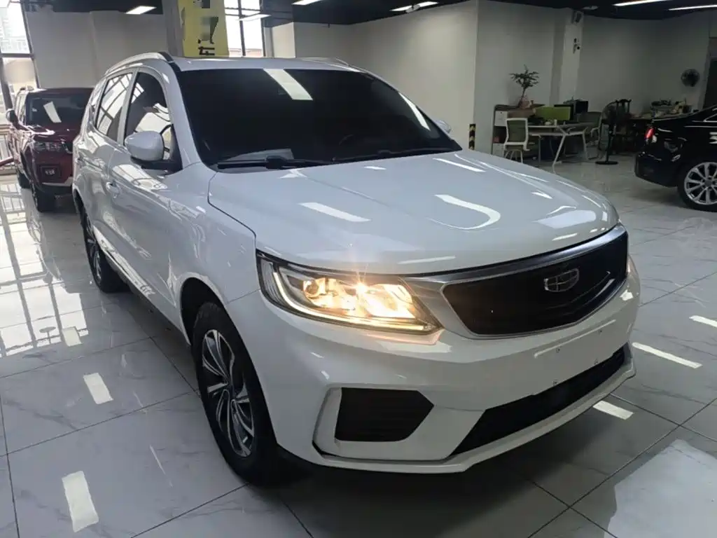 Geely Vision X6 — фото 4