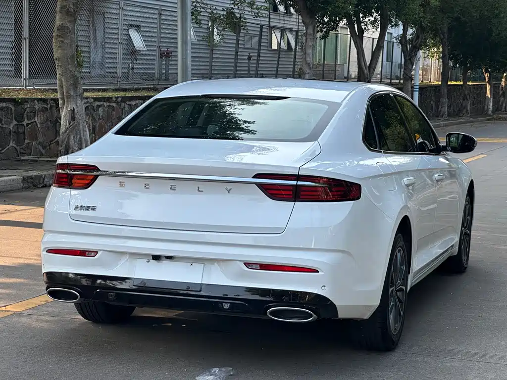 Geely Xingrui — фото 4