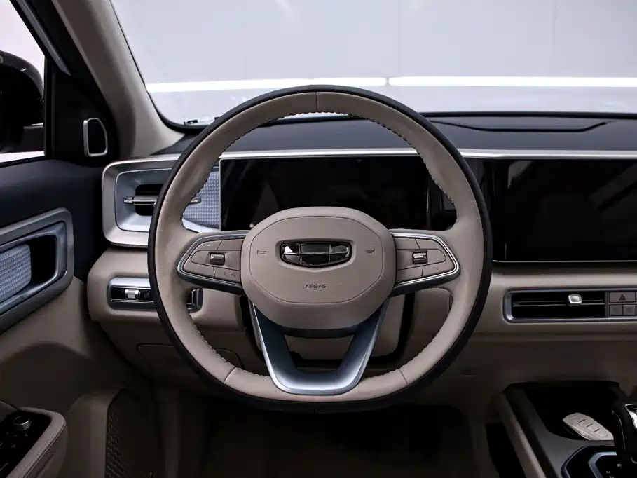 Geely Icon — фото 7