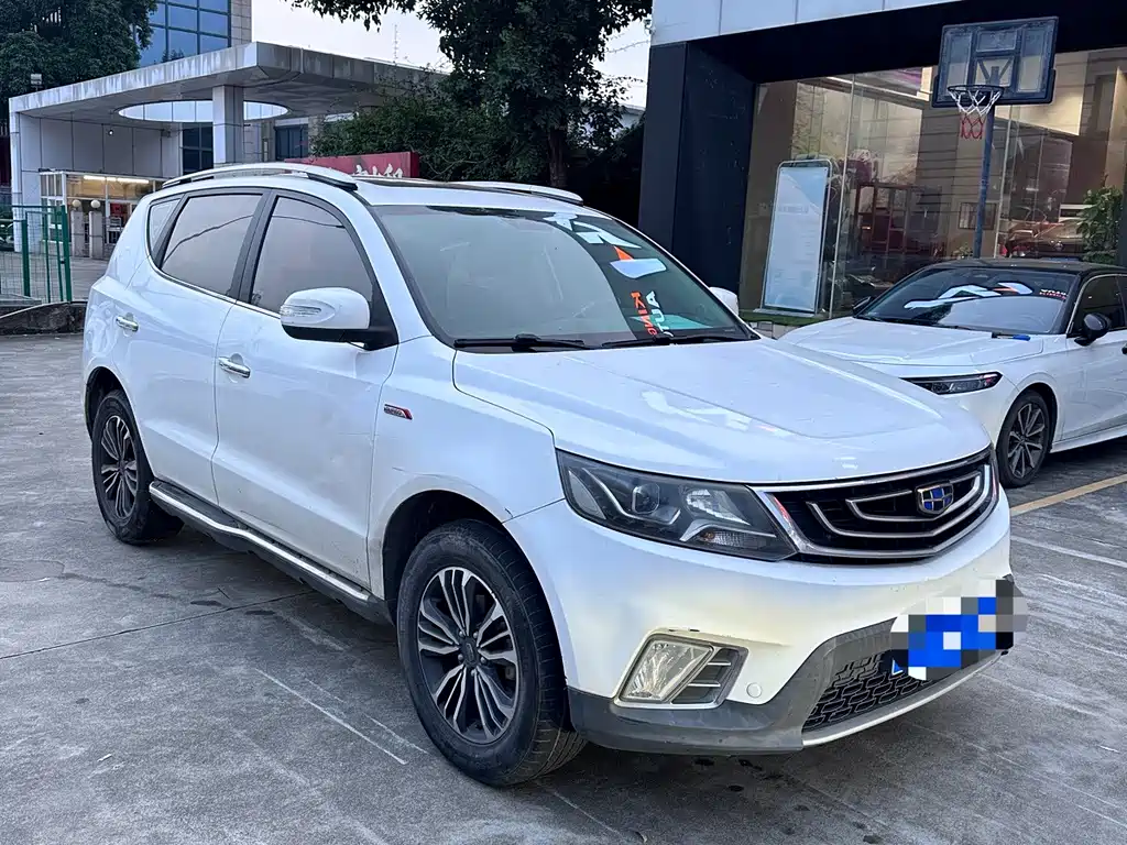 Geely Vision X6 — фото 3