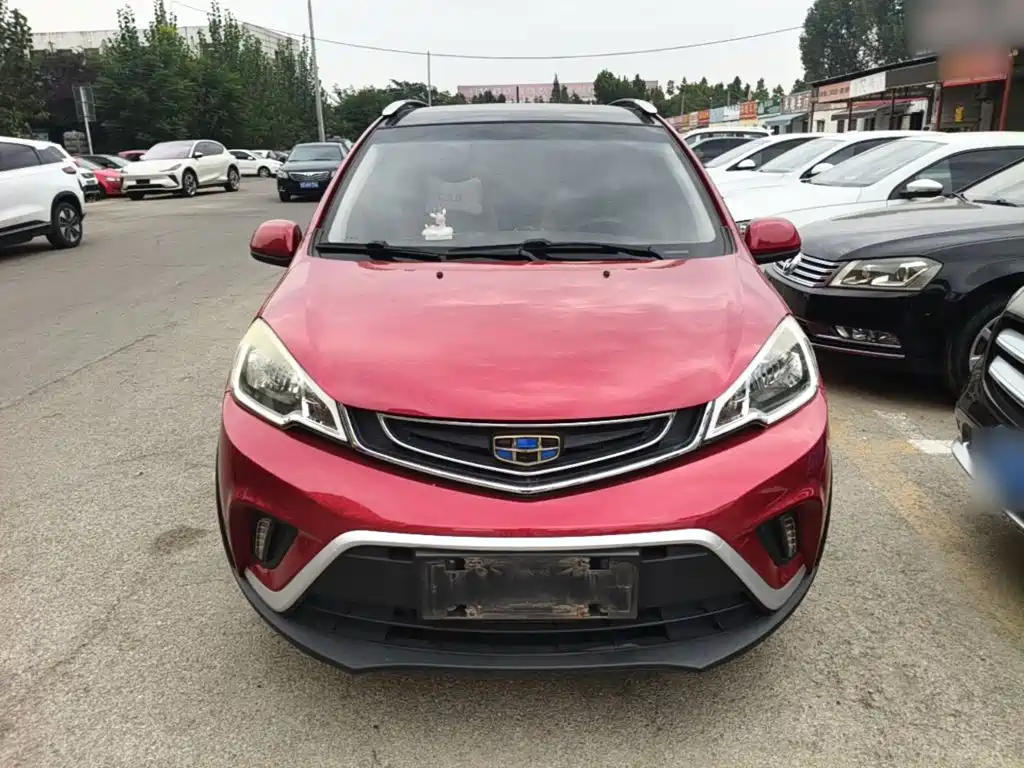 Geely Vision X1 — фото 3