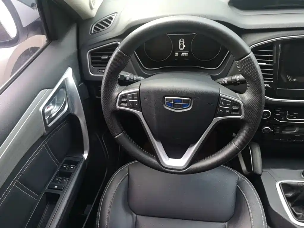 Geely Vision X6 — фото 11