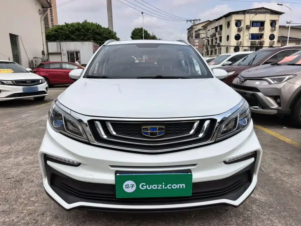 Geely Vision X3 — фото 3