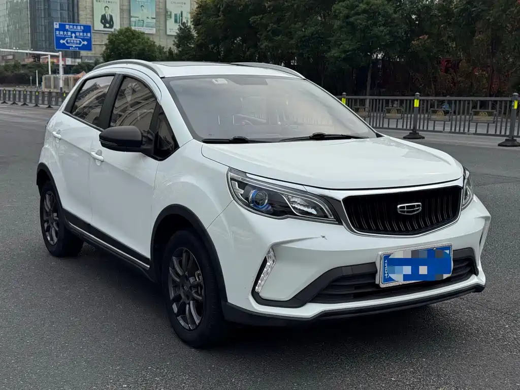 Geely Vision X3 — фото 3