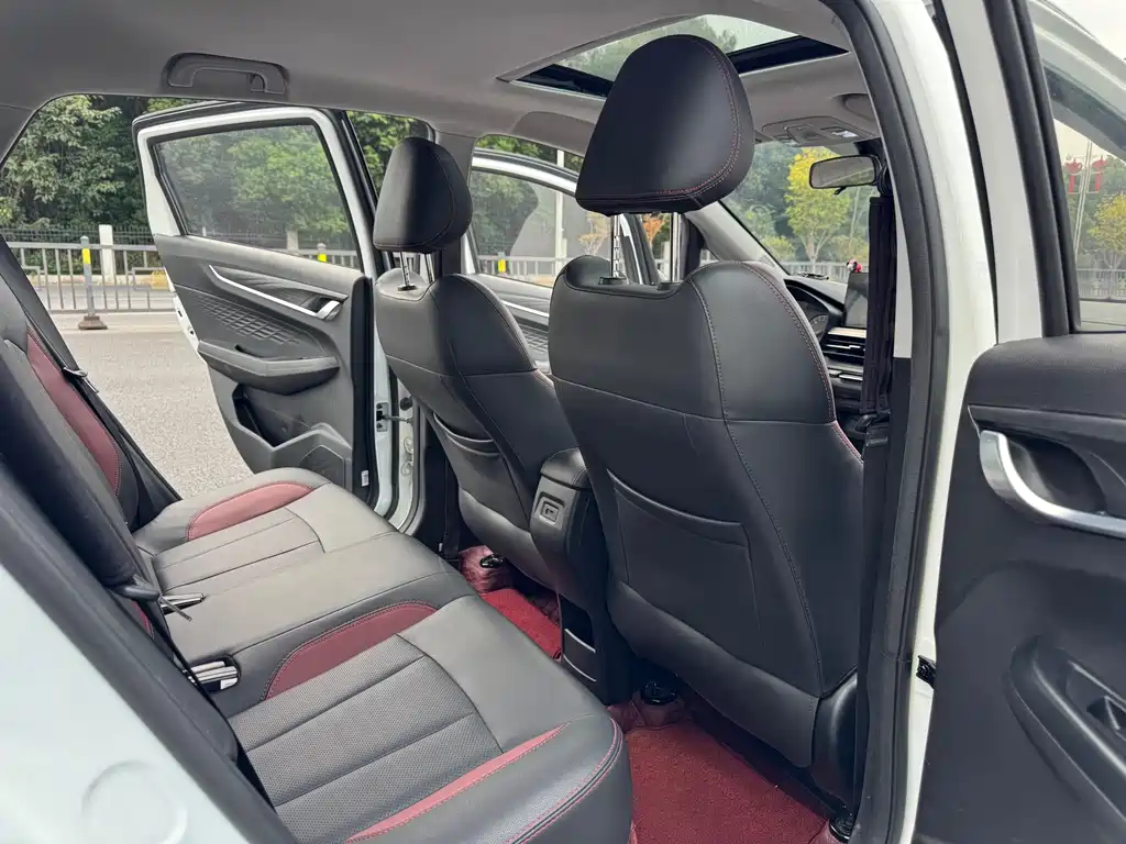 Geely Vision X3 — фото 8