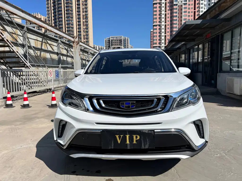 Geely Vision X3 — фото 2