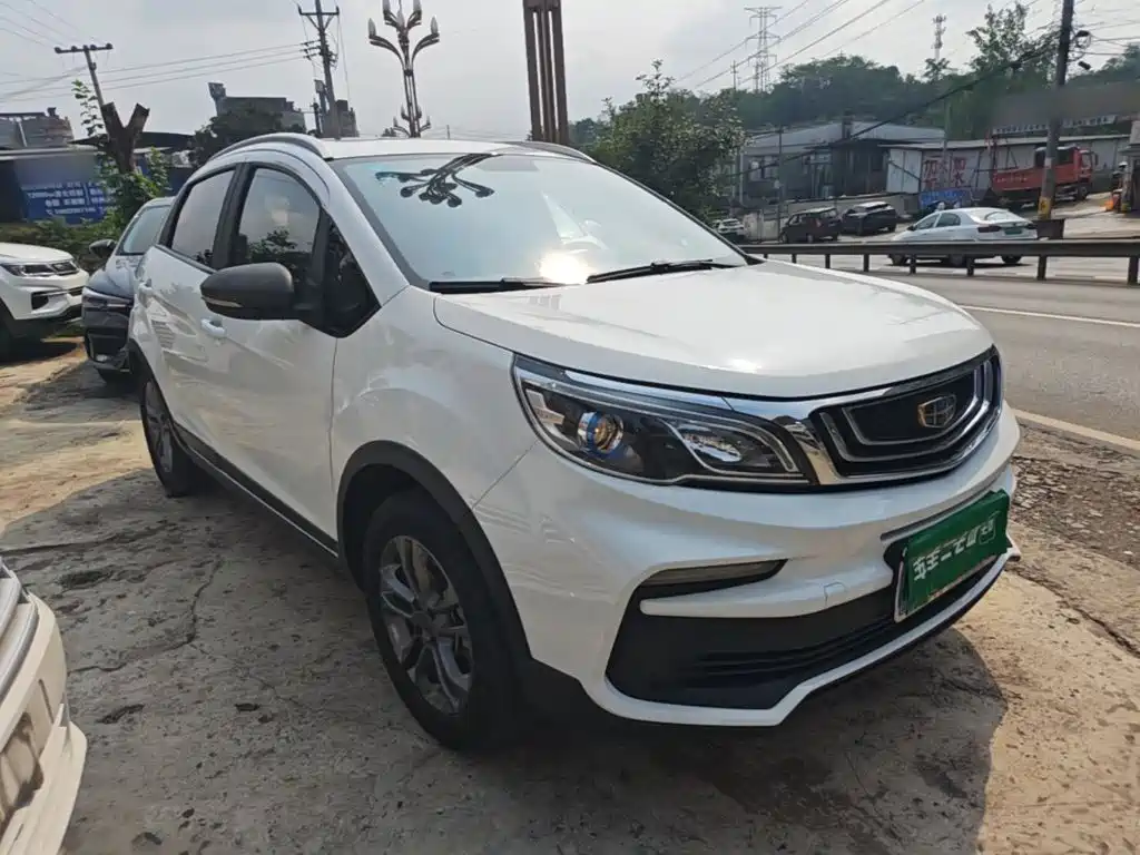 Geely Vision X3 — фото 4