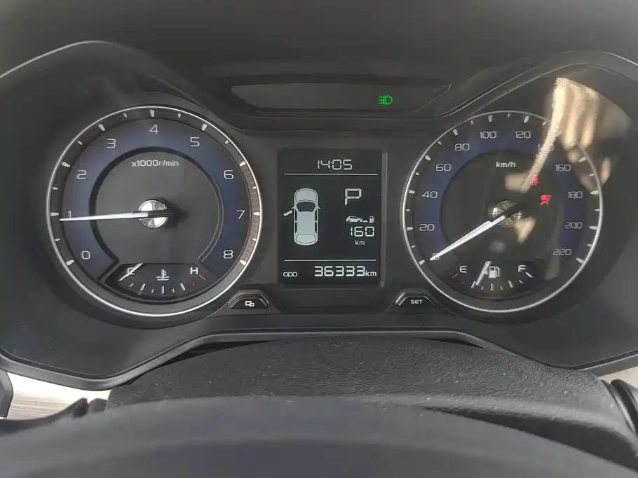 Geely Vision X3 — фото 14