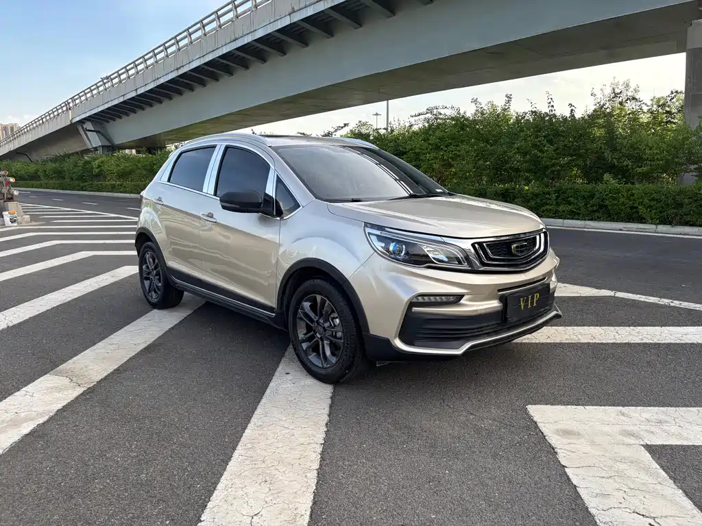 Geely Vision X3 — фото 3
