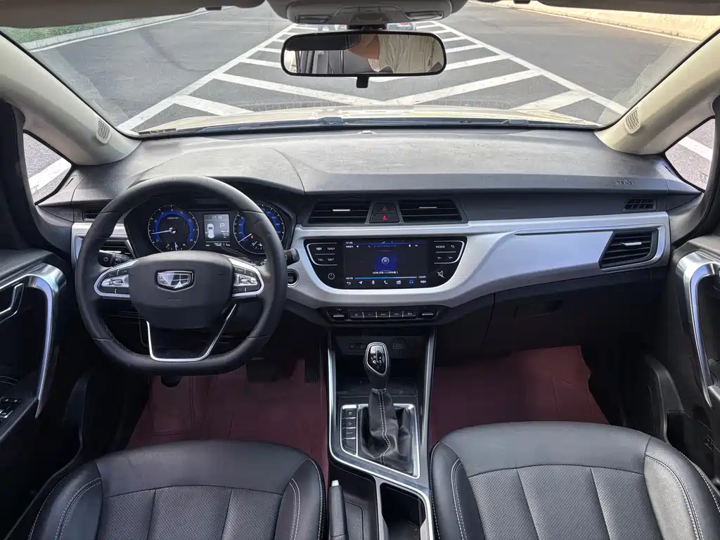 Geely Vision X3 — фото 5