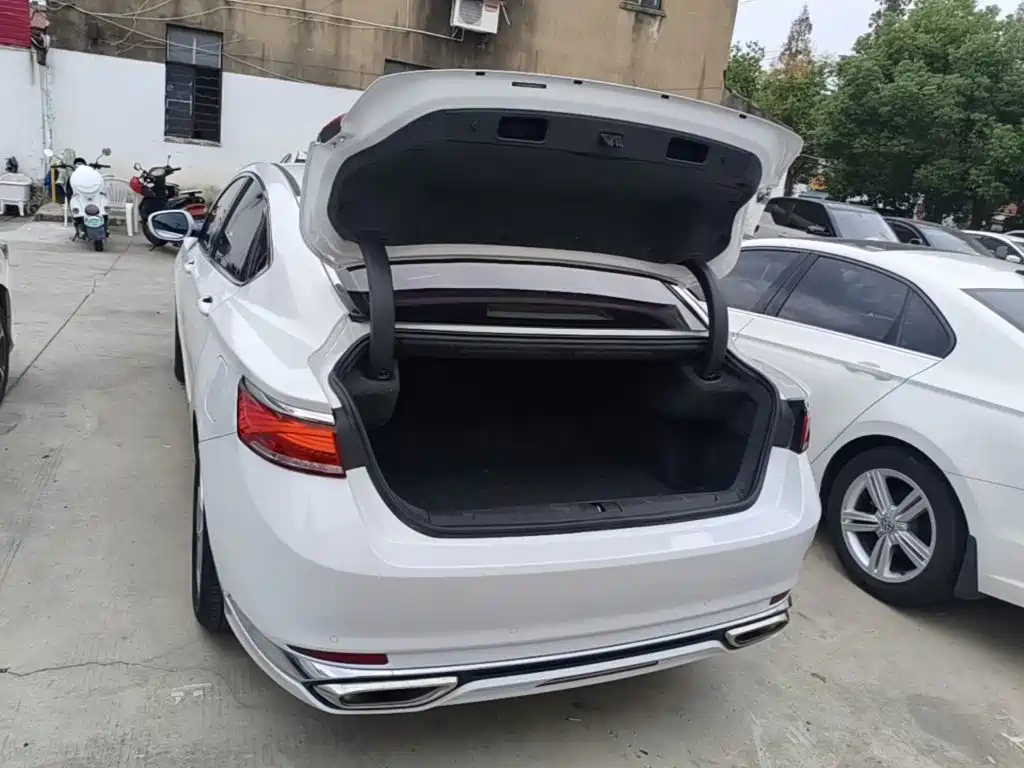 Geely Borui — фото 19