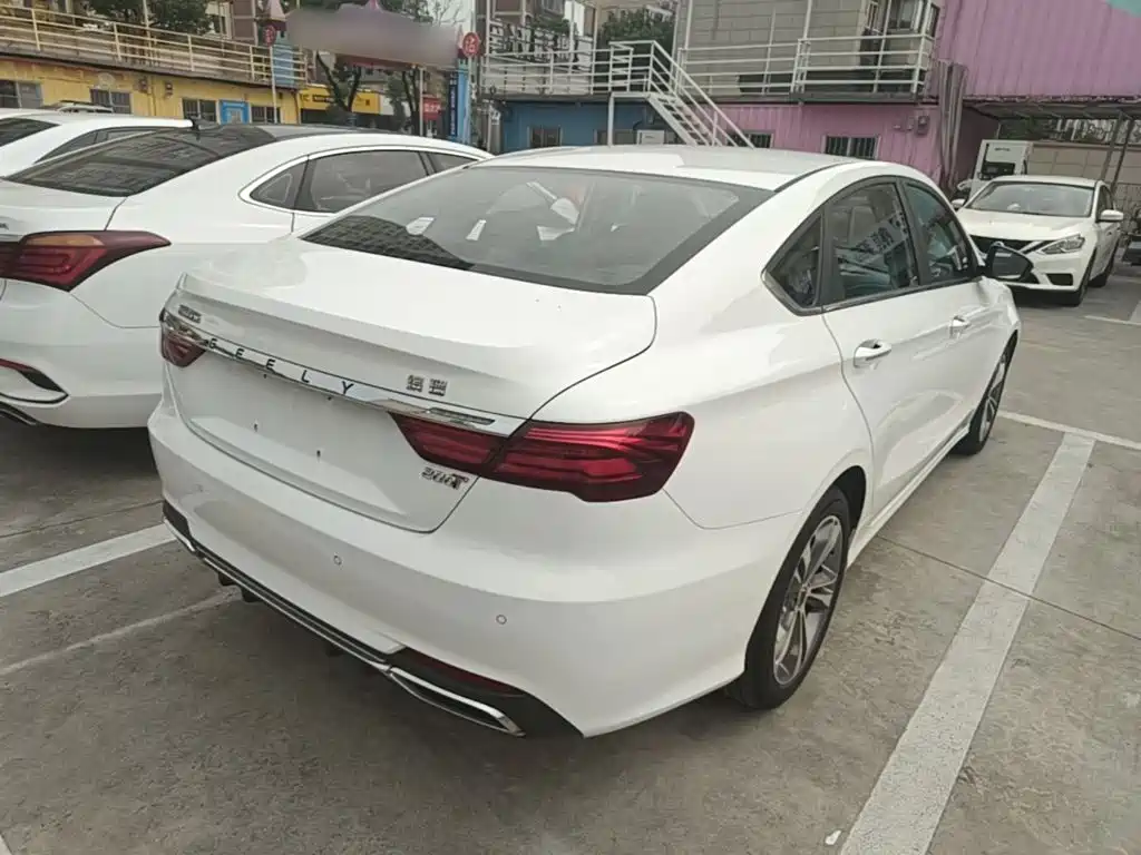 Geely Binrui — фото 7
