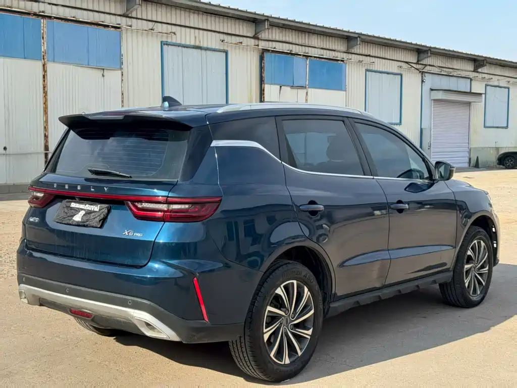 Geely Vision X6 — фото 9