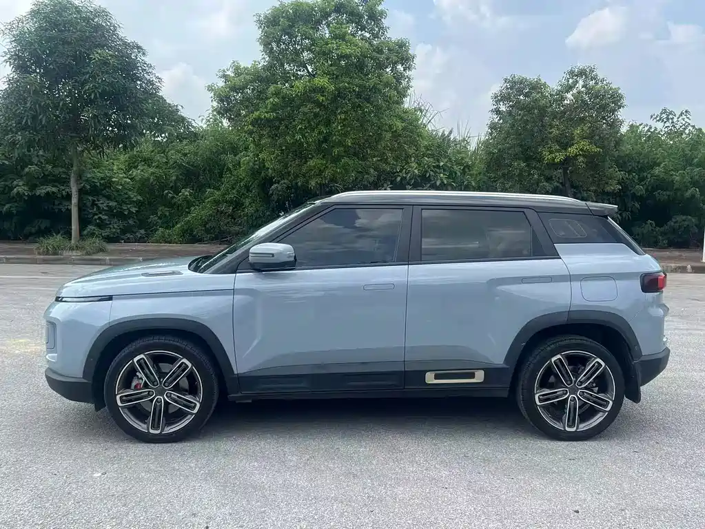 Geely Icon — фото 4