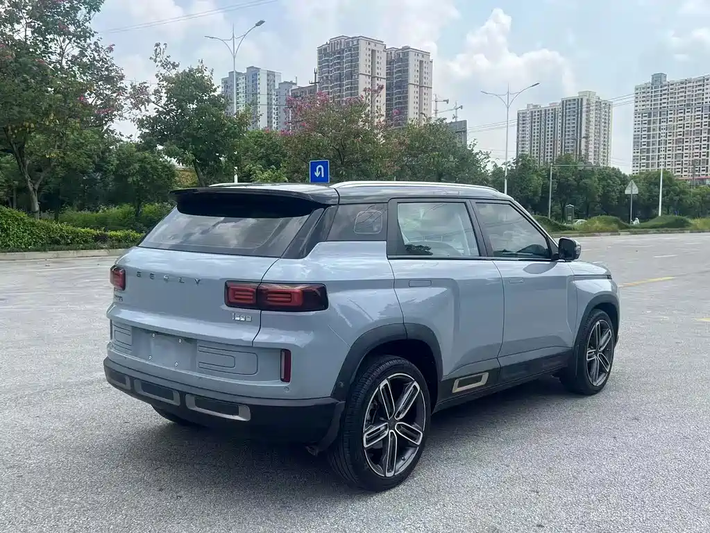 Geely Icon — фото 7