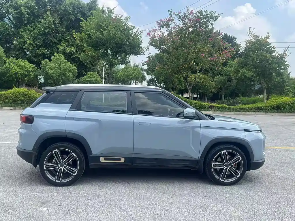 Geely Icon — фото 8
